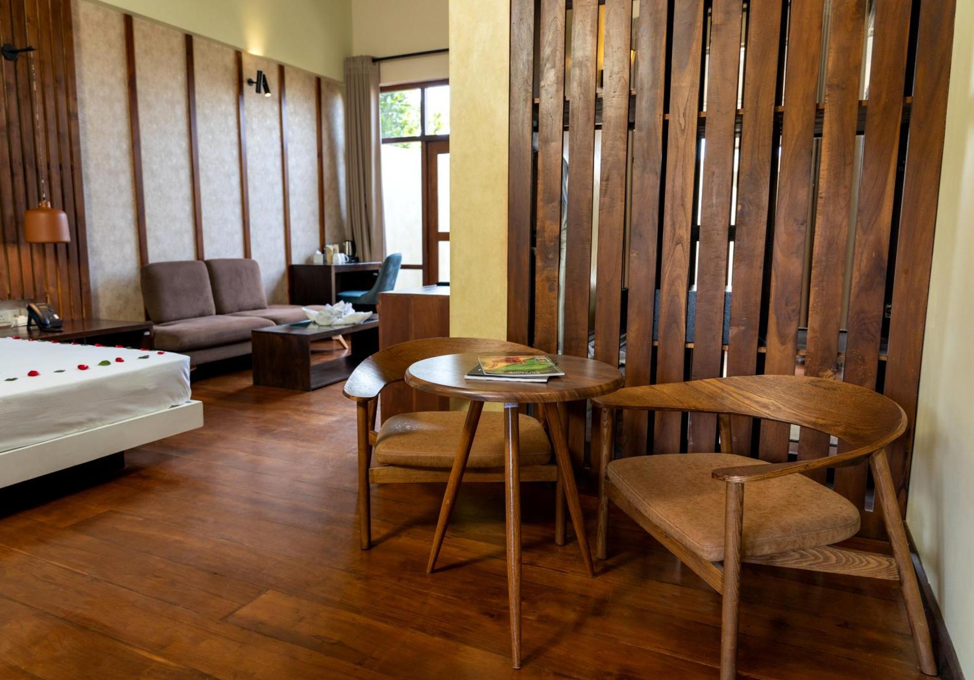 Seahorse Hotel & Spa Negombo Eksteriør bilde