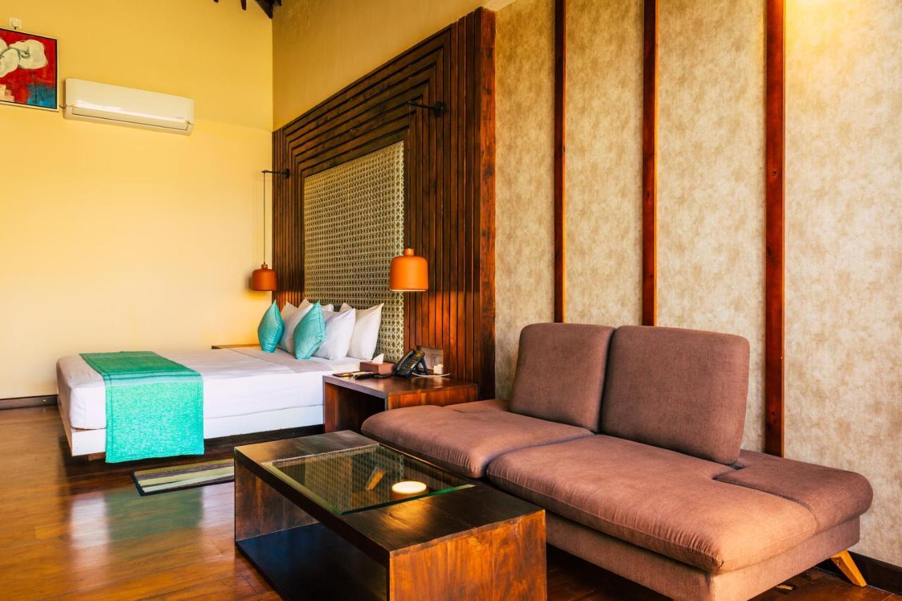 Seahorse Hotel & Spa Negombo Eksteriør bilde